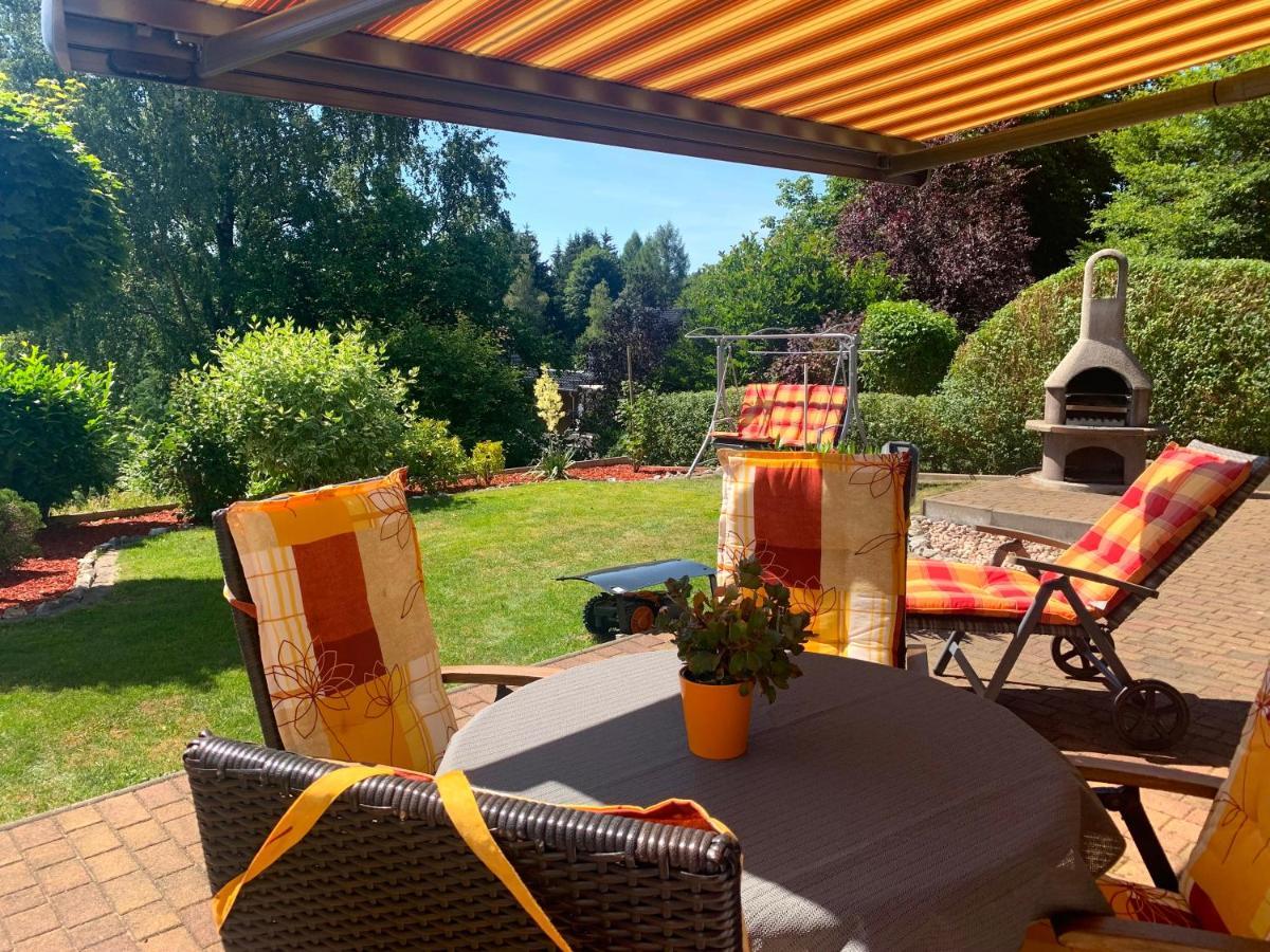 Ferienwohnung Rennsteigblick 苏尔 外观 照片