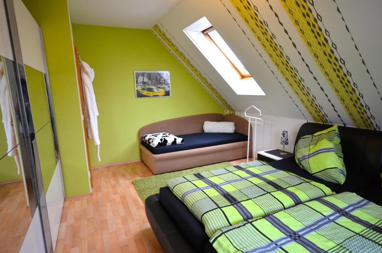 Ferienwohnung Rennsteigblick 苏尔 客房 照片